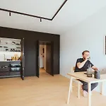 Coho Slowliving شقة